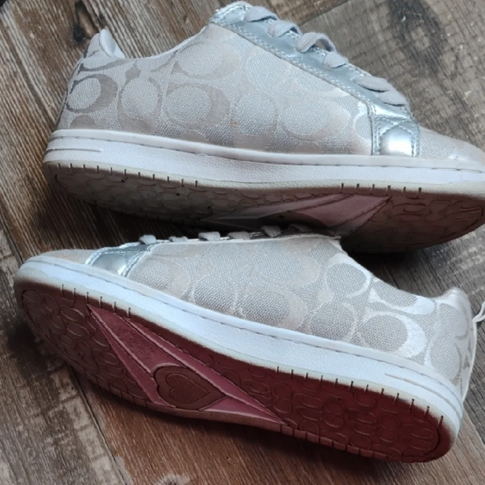 Coach Silver and White Patterned Sneakers, Casual, Size 7.5